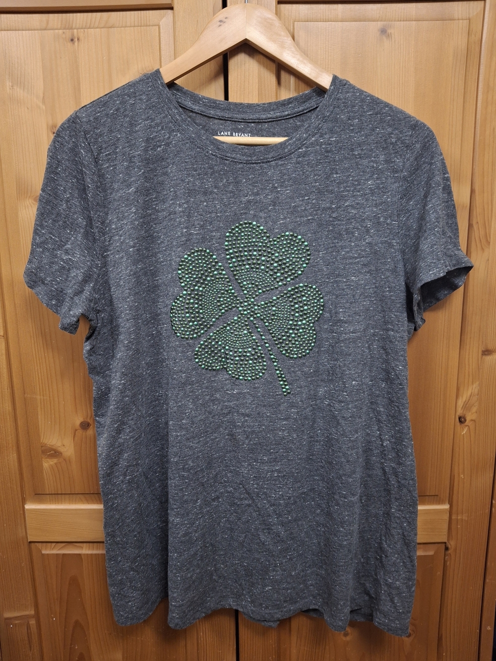 Lane Bryant Gray Short Sleeve Tee with Green Clover Stud Design